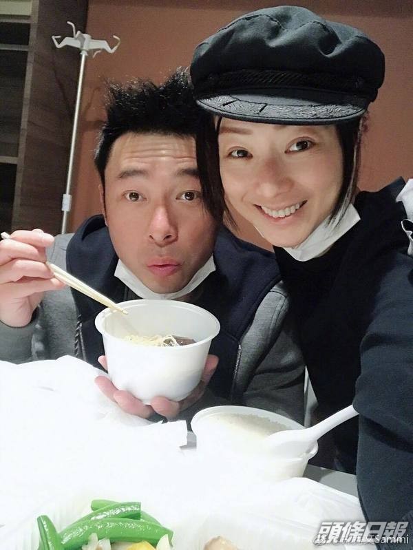 但鄭秀文最終選擇原諒老公許志安。